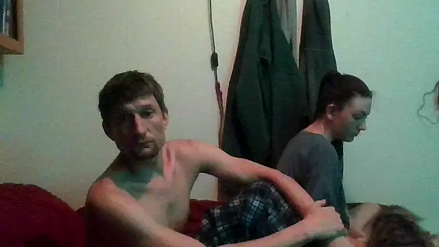 Snapshot of Littledicknick9000 chatting on 11/13/25, 10:47 Littledicknick9000 online show from 11/13/25, 10:47