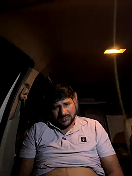 Snapshot of DeepakFucker01 chatting on 10/11/25, 05:33 DeepakFucker01 online show from 10/11/25, 05:33