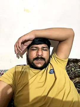 Snapshot of DeepakFucker01 chatting on 11/02/25, 11:12 DeepakFucker01 online show from 11/02/25, 11:12