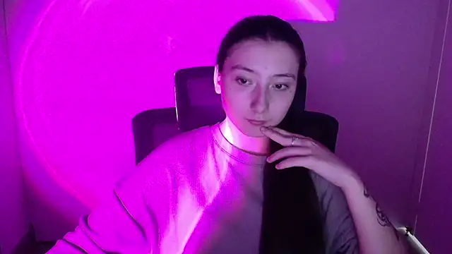 ScarlettVibe  online show from 09/12/25, 11:32