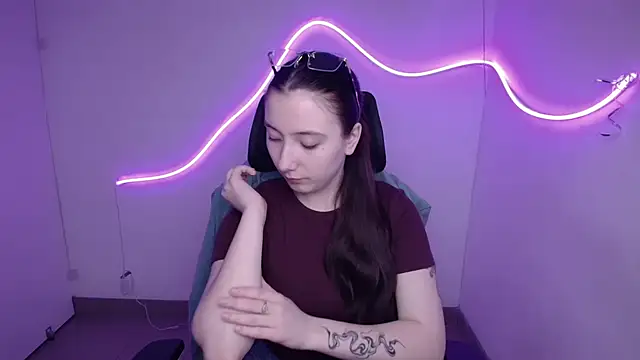 ScarlettVibe  online show from 09/21/25, 05:20