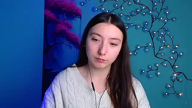 ScarlettVibe  online show from 10/20/25, 05:19