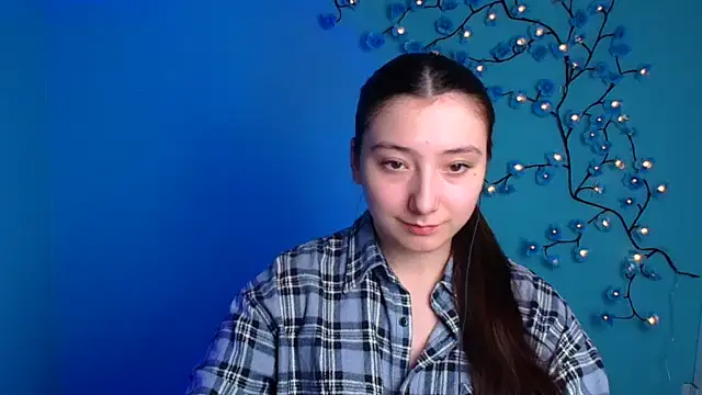 ScarlettVibe  online show from 10/26/25, 06:19