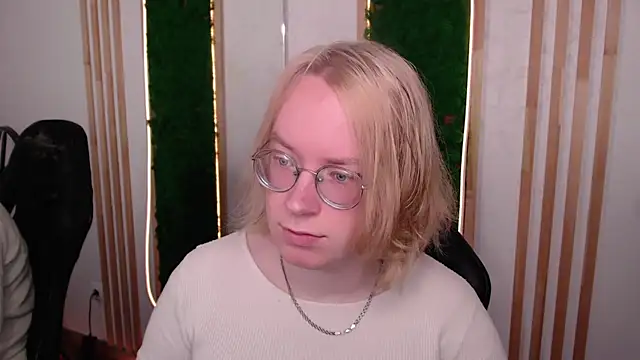Amanda Butlerr online show from 07/30/26, 01:43