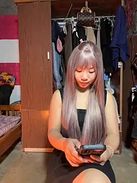 Snapshot of AAANINE22 chatting on 09/13/25, 02:06 AAANINE22 online show from 09/13/25, 02:06