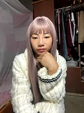 Snapshot of AAANINE22 chatting on 10/08/25, 07:50 AAANINE22 online show from 10/08/25, 07:50