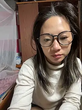 Snapshot of AAANINE22 chatting on 10/14/25, 01:39 AAANINE22 online show from 10/14/25, 01:39