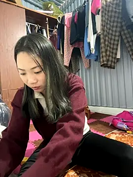 Snapshot of AAANINE22 chatting on 11/16/25, 06:41 AAANINE22 online show from 11/16/25, 06:41