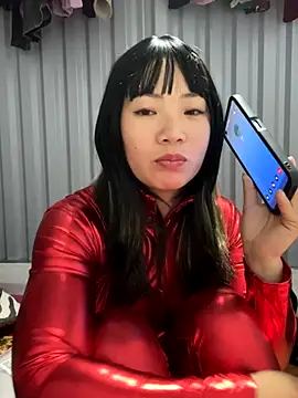 Snapshot of AAANINE22 chatting on 11/21/25, 02:05 AAANINE22 online show from 11/21/25, 02:05