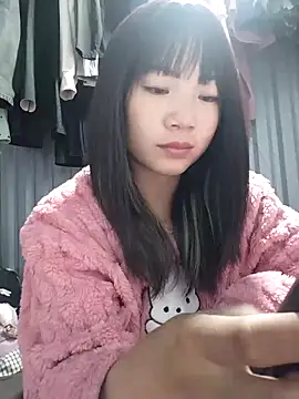 Snapshot of AAANINE22 chatting on 12/01/25, 01:43 AAANINE22 online show from 12/01/25, 01:43