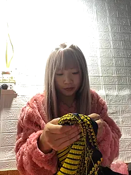 Snapshot of AAANINE22 chatting on 12/04/25, 03:32 AAANINE22 online show from 12/04/25, 03:32