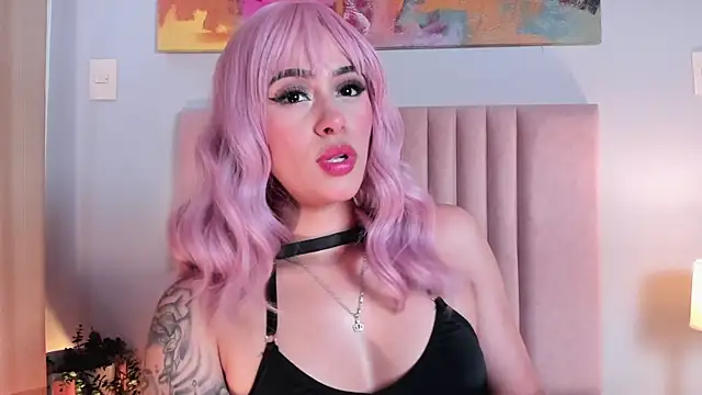 SagiraBelle online show from 10/18/25, 05:57