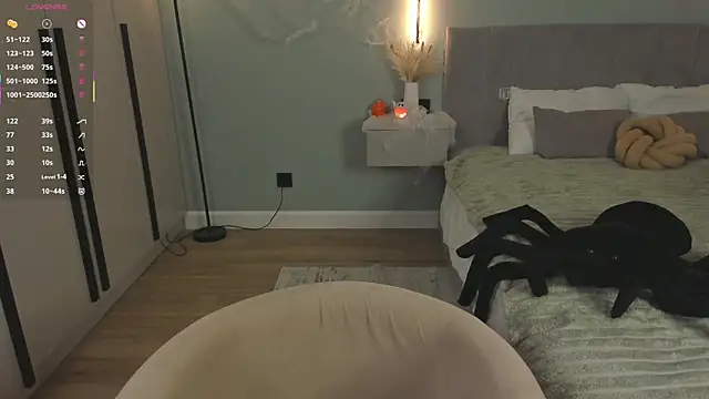 LubaStadt online show from 10/31/25, 07:15