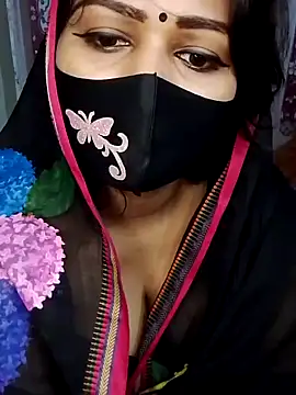 Snapshot of angel_tisha07 chatting on 10/06/25, 11:02 angel tisha07 online show from 10/06/25, 11:02