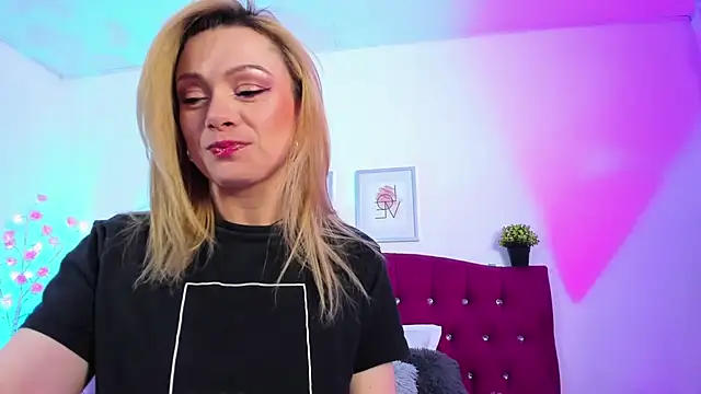 scarlett blake11 online show from 09/12/25, 05:07