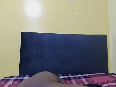 Nina Skye online show from 09/10/25, 08:03