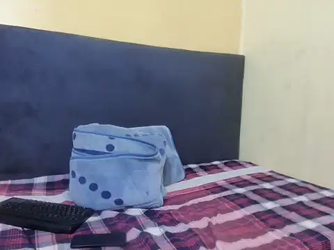 Nina Skye online show from 09/12/25, 06:46