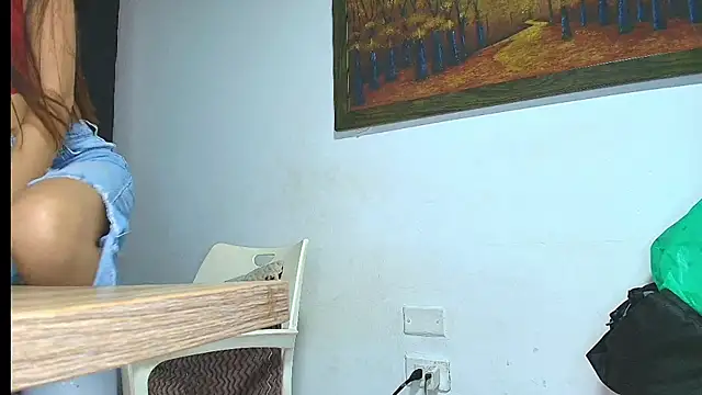 Arlet pink online show from 09/24/25, 01:25