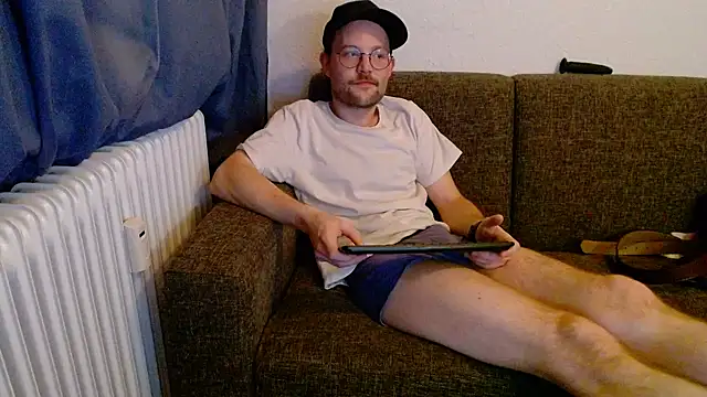 ChefDeLust online show from 12/05/25, 05:31