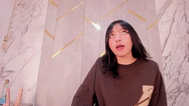 milly cute  online show from 09/10/25, 07:14