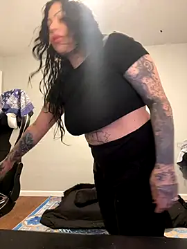 chicanachic13 online show from 09/23/25, 02:25