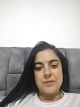 Nahomi 04 online show from 10/20/25, 02:45