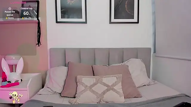 Snapshot of Angel_Blck chatting on 11/05/25, 01:22 Angel Blck online show from 11/05/25, 01:22