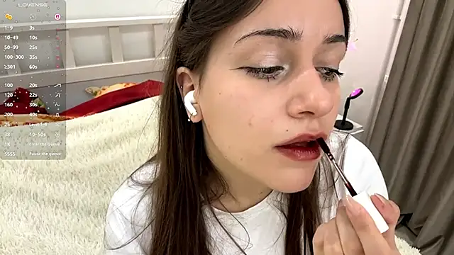 RachaelJuntunen online show from 09/18/25, 07:32