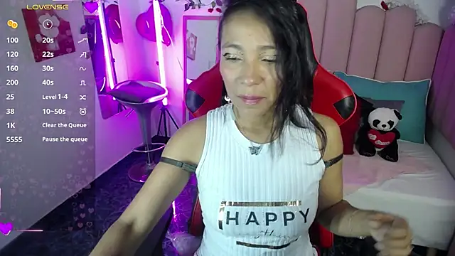Snapshot of Dakota_ro chatting on 04/18/26, 10:10 Dakota ro online show from 04/18/26, 10:10