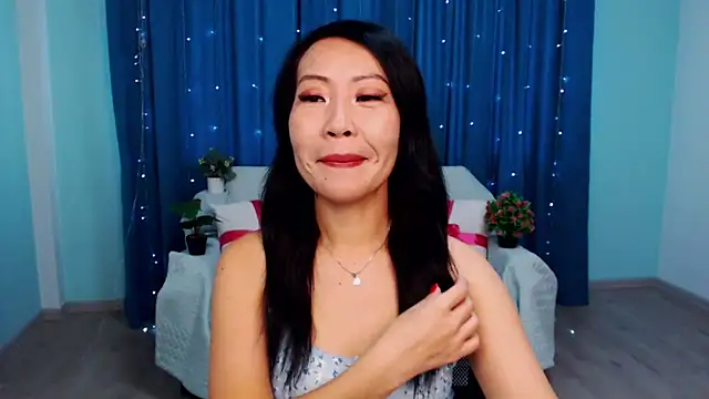 LiaPak online show from 09/23/25, 12:57