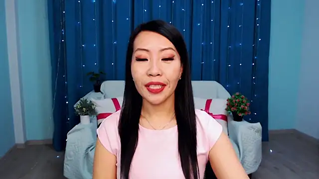 LiaPak online show from 11/04/25, 01:05