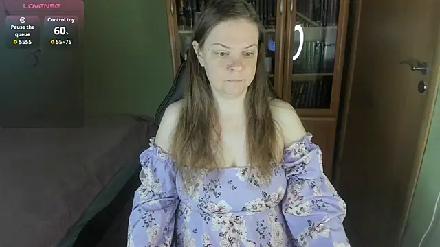 MiaLores online show from 05/27/26, 09:06