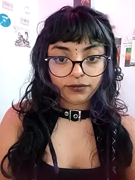 Kirmy mi online show from 09/18/25, 05:48