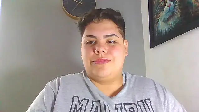 Snapshot of Hailey_Curvy chatting on 12/05/25, 08:49 Hailey Curvy online show from 12/05/25, 08:49