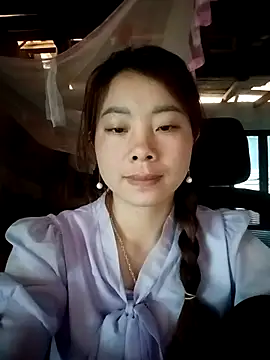 Snapshot of milo123-xx chatting on 03/24/26, 07:24 milo123-xx online show from 03/24/26, 07:24