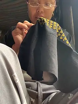 rosa-1200 online show from 09/29/25, 05:01