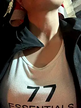 rosa-1200 online show from 10/14/25, 01:28