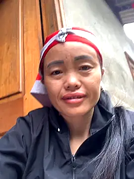 rosa-1200 online show from 10/22/25, 02:34