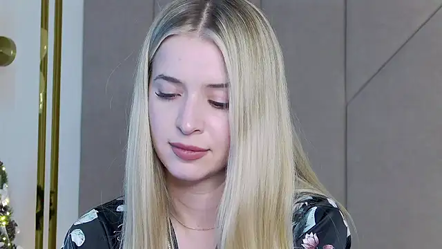 Touch me online show from 12/05/25, 04:47