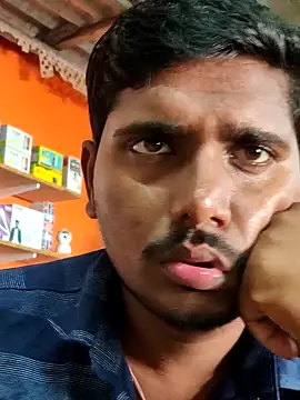 Snapshot of Markroco696 chatting on 09/25/25, 04:38 Markroco696 online show from 09/25/25, 04:38