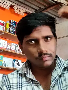 Snapshot of Markroco696 chatting on 10/24/25, 04:53 Markroco696 online show from 10/24/25, 04:53