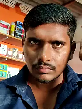 Snapshot of Markroco696 chatting on 11/06/25, 02:45 Markroco696 online show from 11/06/25, 02:45