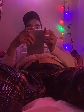 DanBfl online show from 12/17/25, 12:27