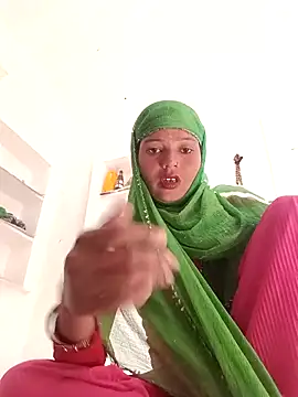 Dikchahot online show from 11/13/25, 04:22