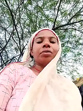 Rubi sarma online show from 09/18/25, 10:39