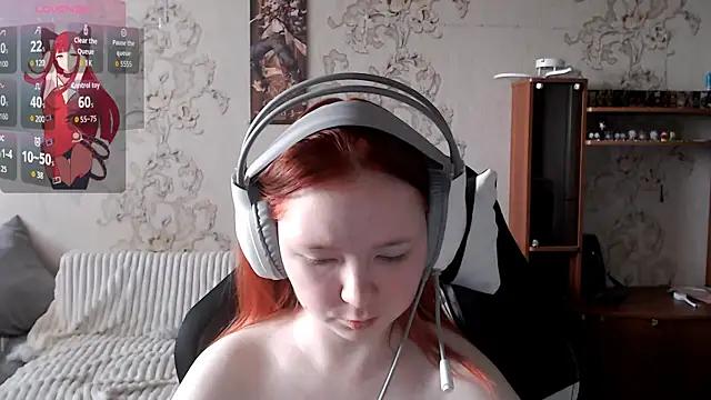 PansyBorriello online show from 10/11/25, 07:07