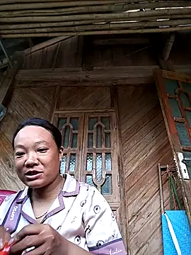   Linh86   online show from 09/11/25, 10:59