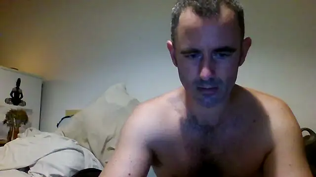 whatYwantMorrre online show from 10/10/25, 02:38