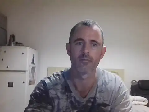 whatYwantMorrre online show from 10/13/25, 04:18