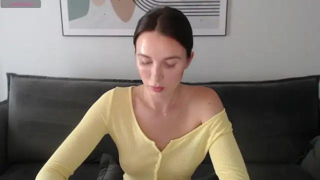 summer time13 online show from 09/10/25, 12:49